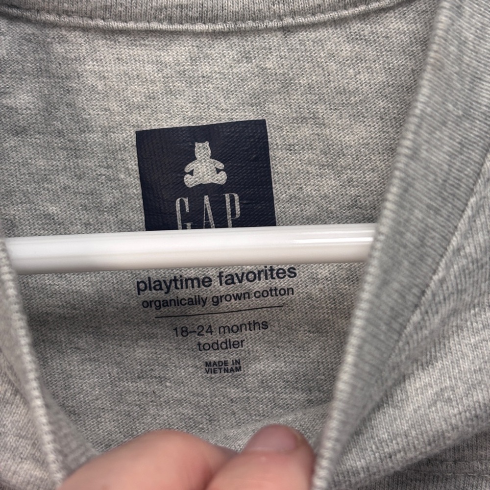 Set of Two GAP Kids Long Sleeve Playtime Favorites Shirts in Gray and Navy, GUC - Picture 7 of 9